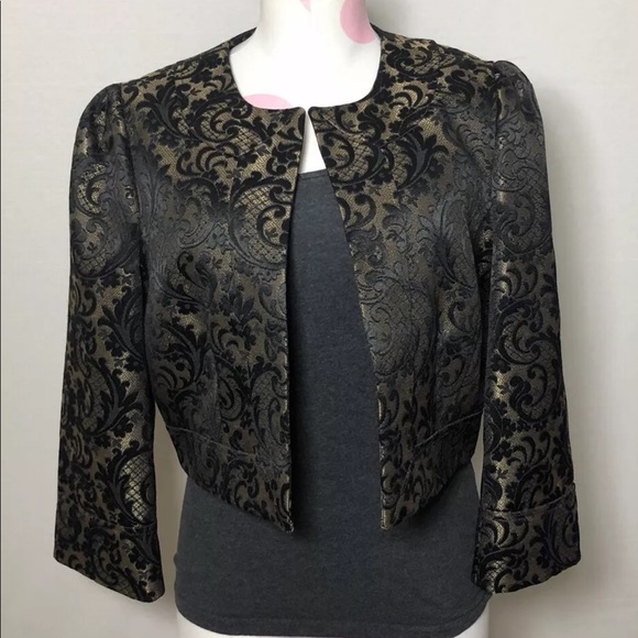 LOFT Jackets & Blazers - 4/25$ Ann Taylor Loft Waist Length Bomber Blazer